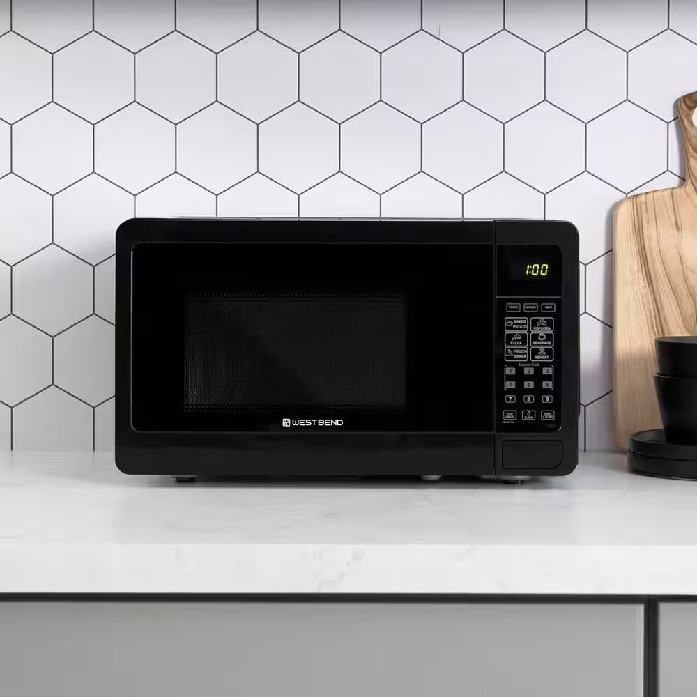 17.75 In. Width 0.7 Cu.Ft. Black 700-Watt Countertop Microwave
