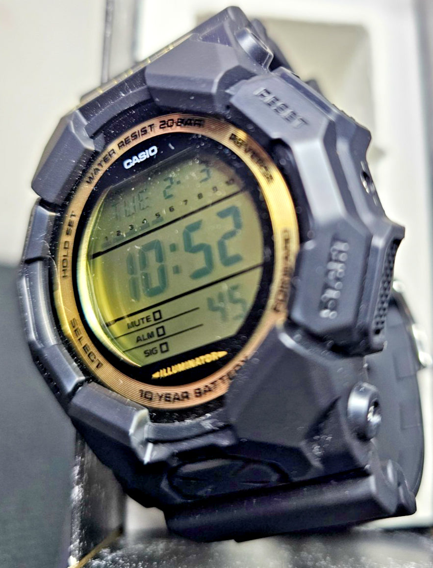 CASIO: G-Shock GD-010-1A SERIES - Gold and Black Resin World Time - Wrist Watch